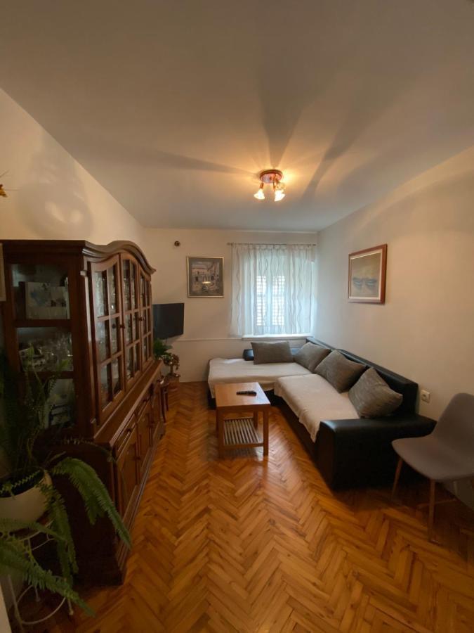 Appartement Apartman Rose à Makarska Extérieur photo